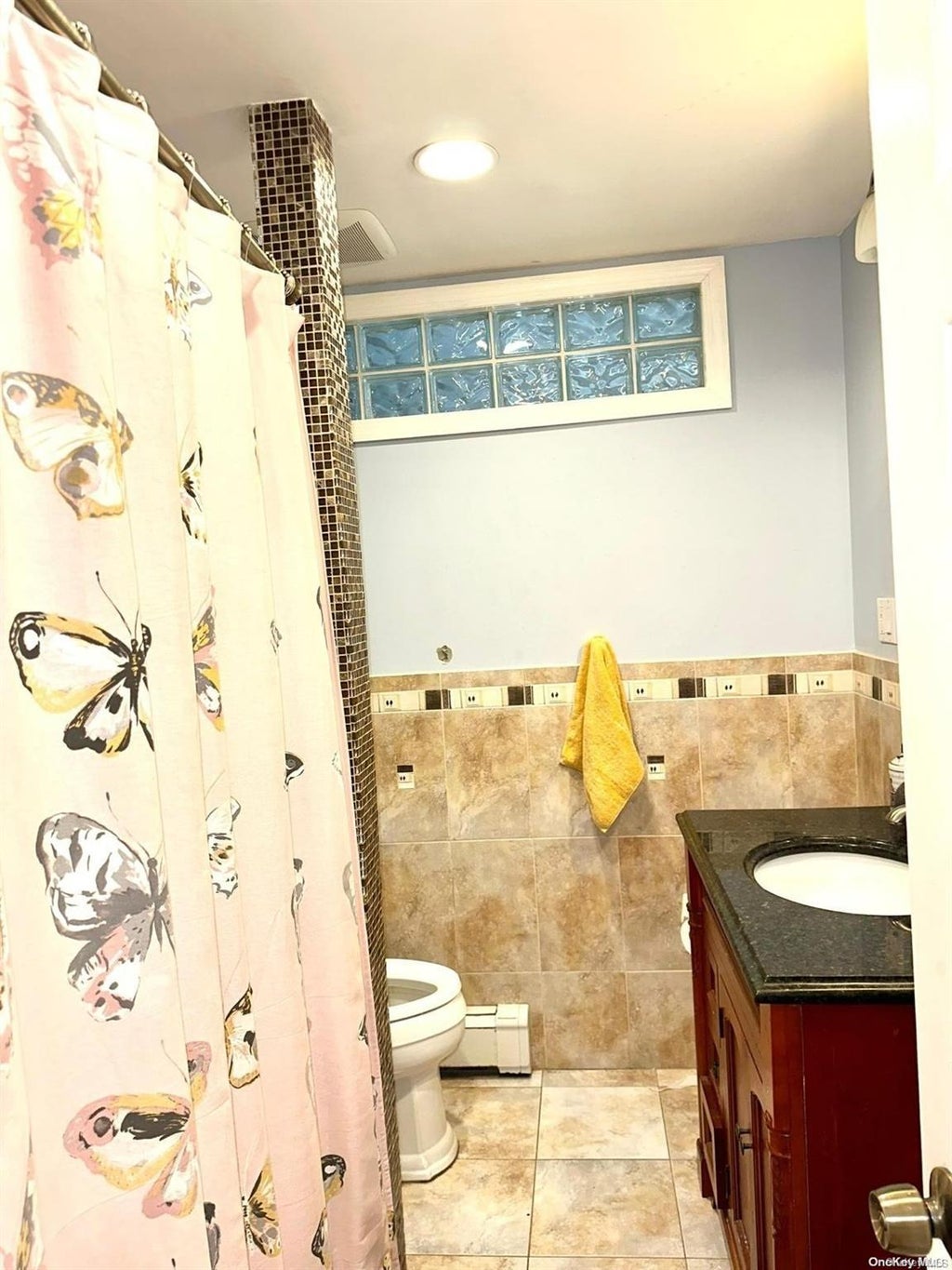 22 of 32 - 746 Vivian Court # 1, Baldwin, NY