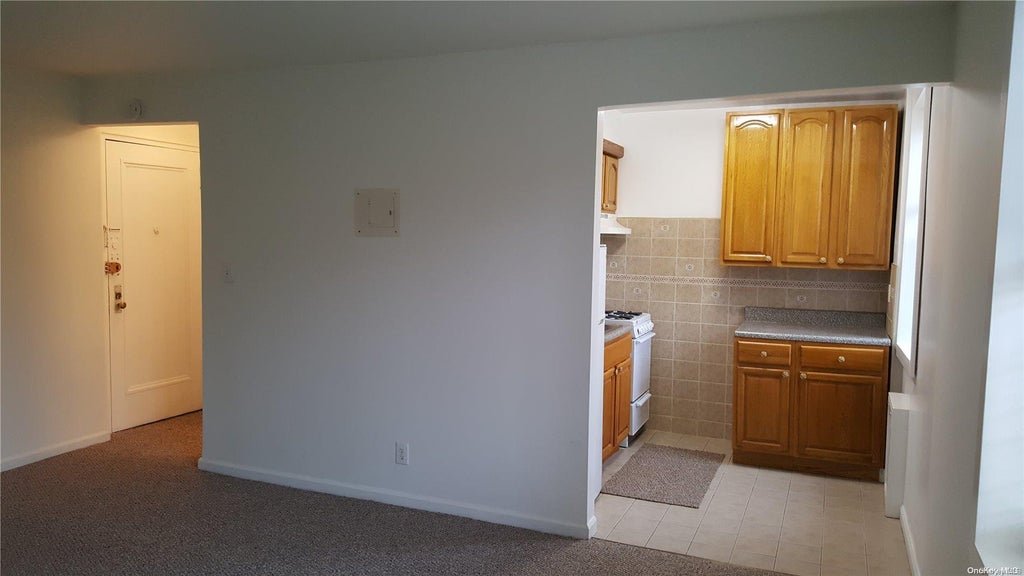 12 of 20 - 84-25 118 St. # 3a, Kew Gardens, NY