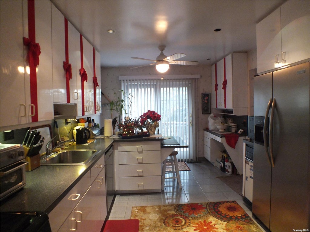 10 of 30 - 957 Jerome St., Baldwin, NY
