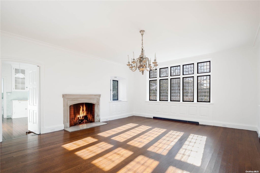 10 of 33 - 16 Tuthill Lane, Remsenburg, NY