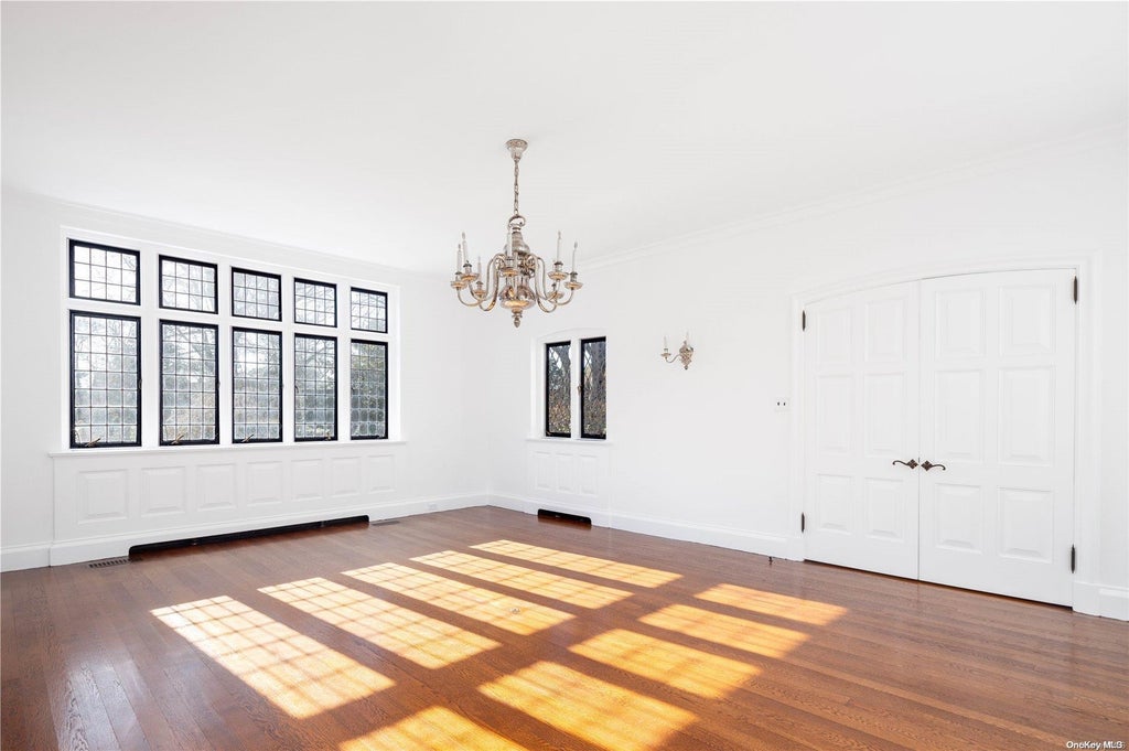 11 of 33 - 16 Tuthill Lane, Remsenburg, NY