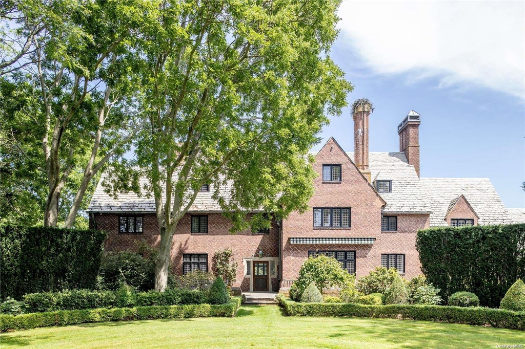 28 of 33 - 16 Tuthill Lane, Remsenburg, NY
