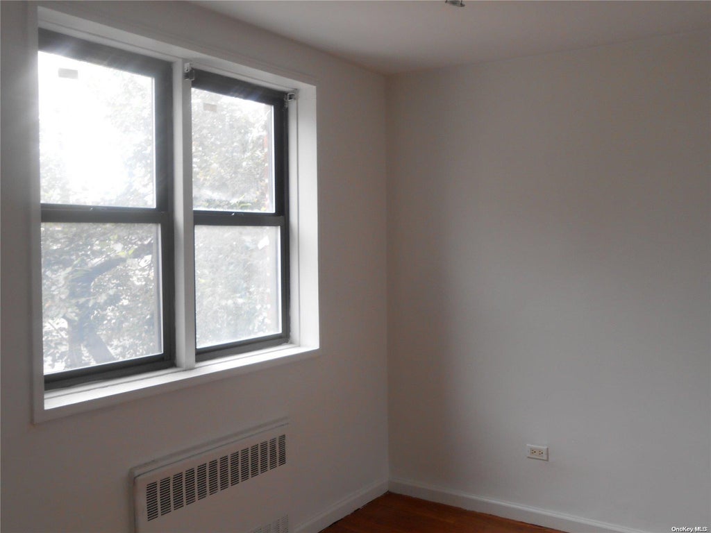 9 of 37 - 131-11 Kew Gardens Road 2e, Kew Gardens, NY