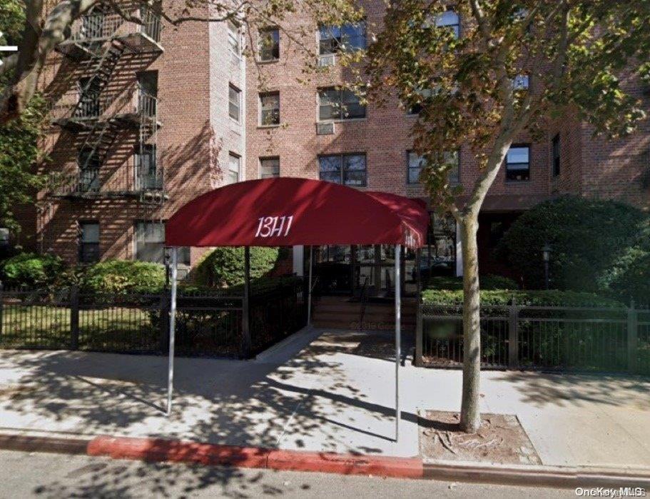 1 of 37 - 131-11 Kew Gardens Road 2e, Kew Gardens, NY