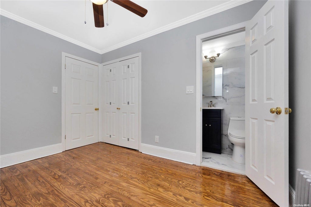 11 of 17 - 160 Rocklyn Avenue, Lynbrook, NY