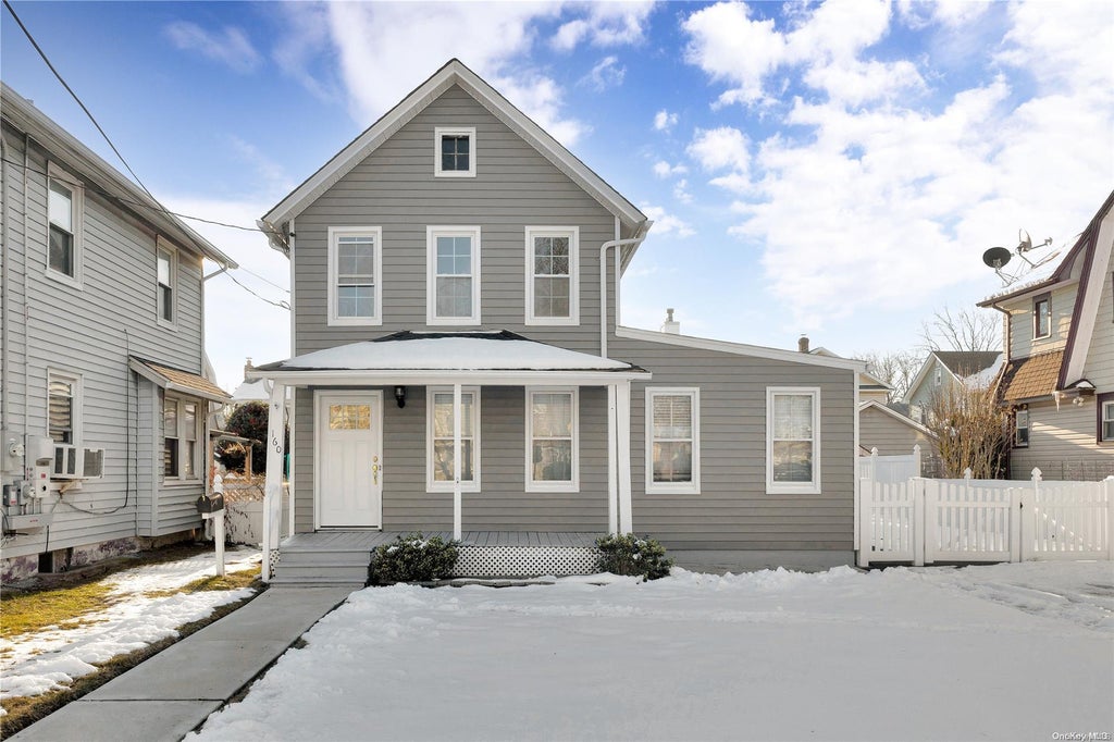 1 of 17 - 160 Rocklyn Avenue, Lynbrook, NY