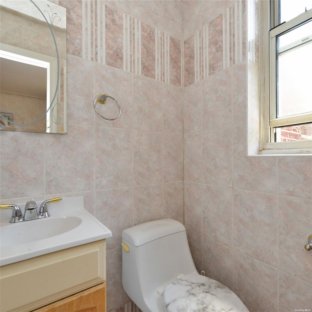 13 of 16 - 99-15 66th Avenue # 4c, Rego Park, NY