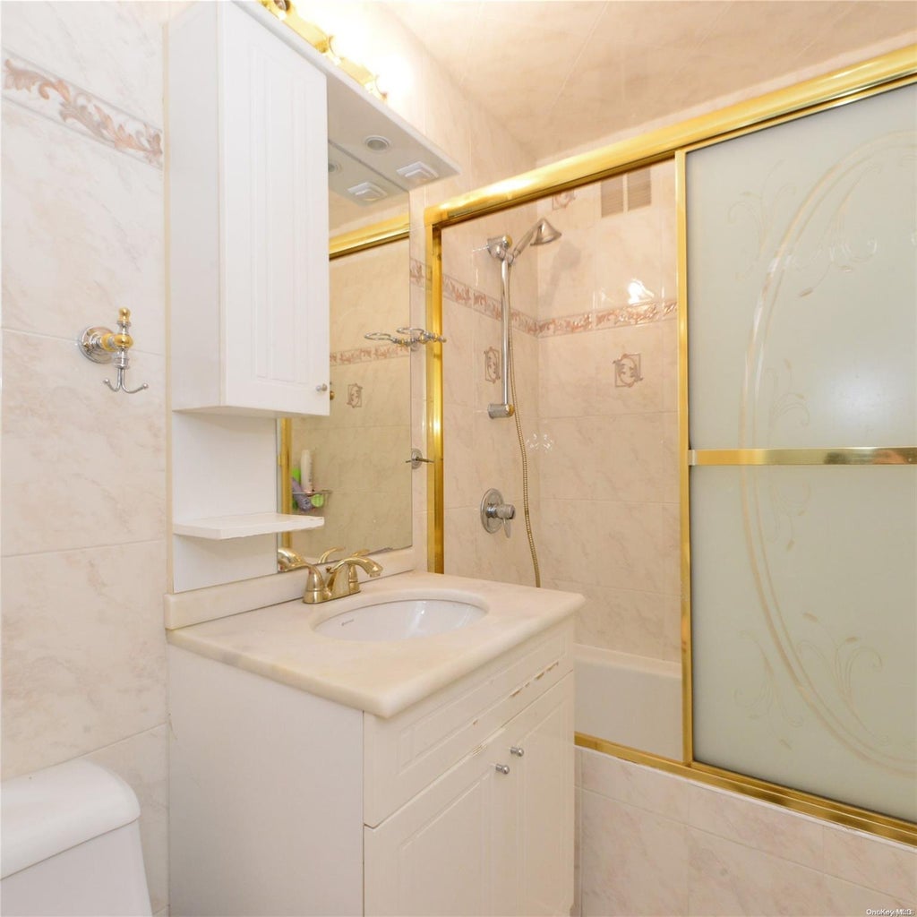 14 of 16 - 99-15 66th Avenue # 4c, Rego Park, NY