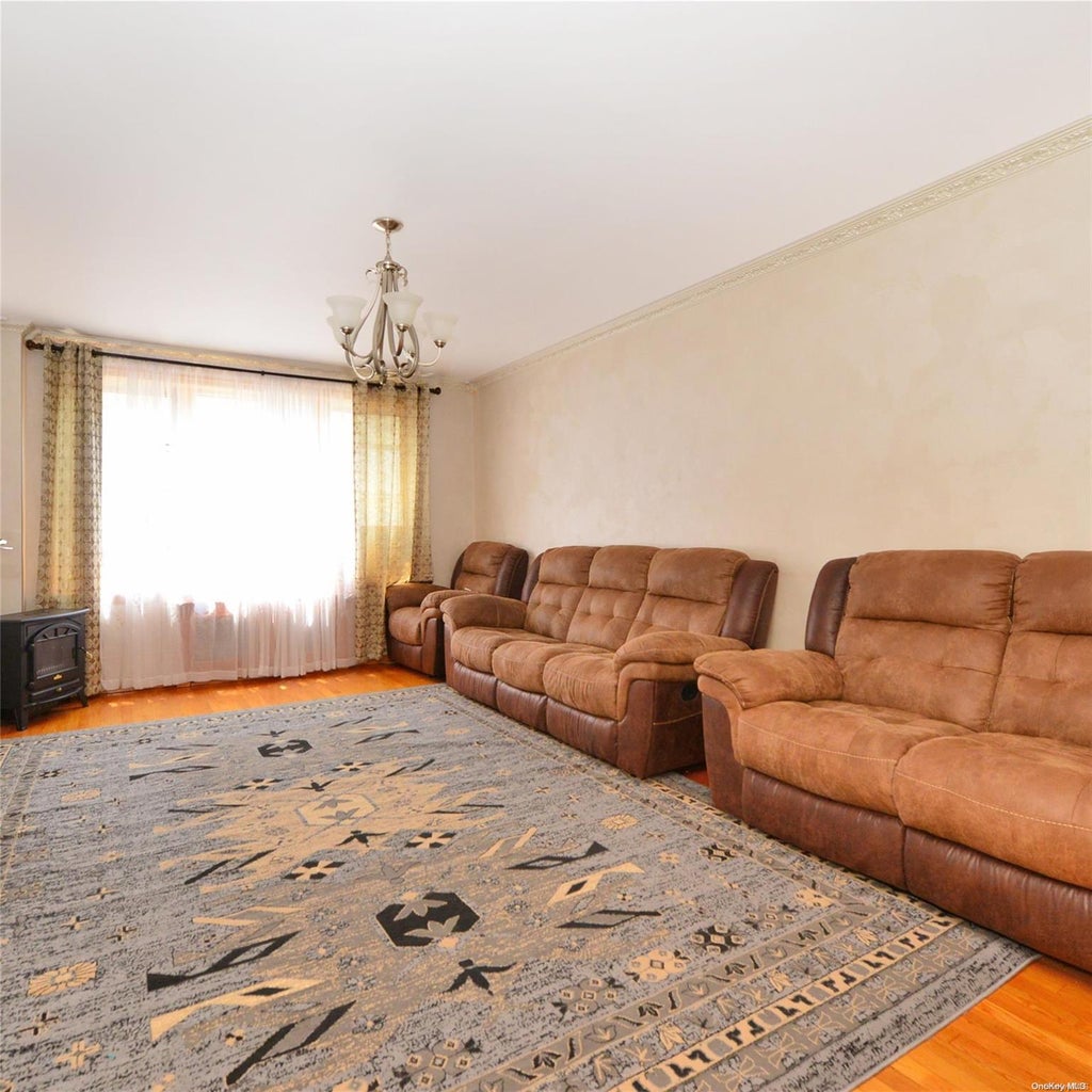 4 of 16 - 99-15 66th Avenue # 4c, Rego Park, NY