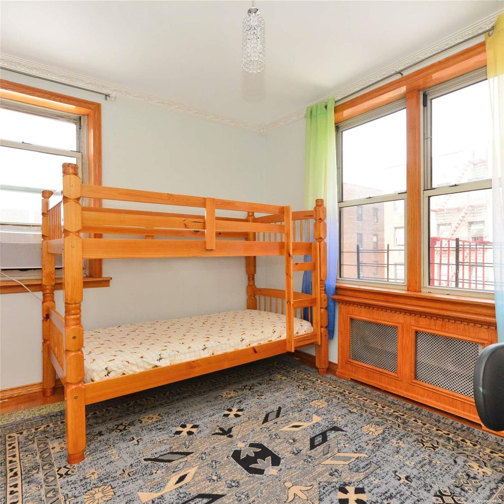 8 of 16 - 99-15 66th Avenue # 4c, Rego Park, NY
