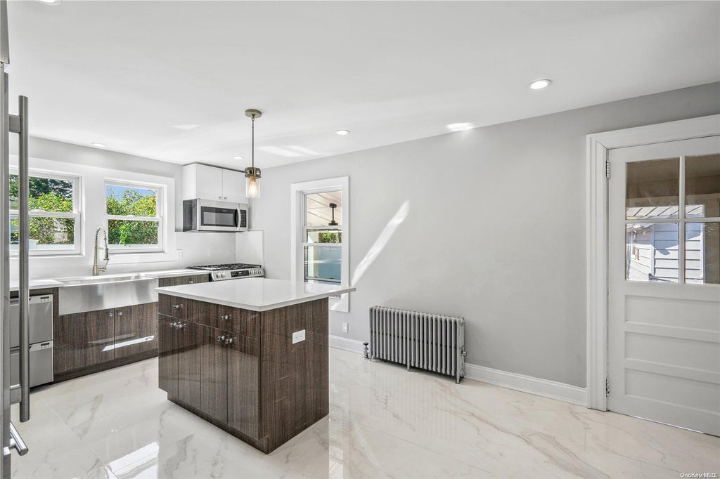 11 of 25 - 23-25 Miller St. # 2, Glen Cove, NY