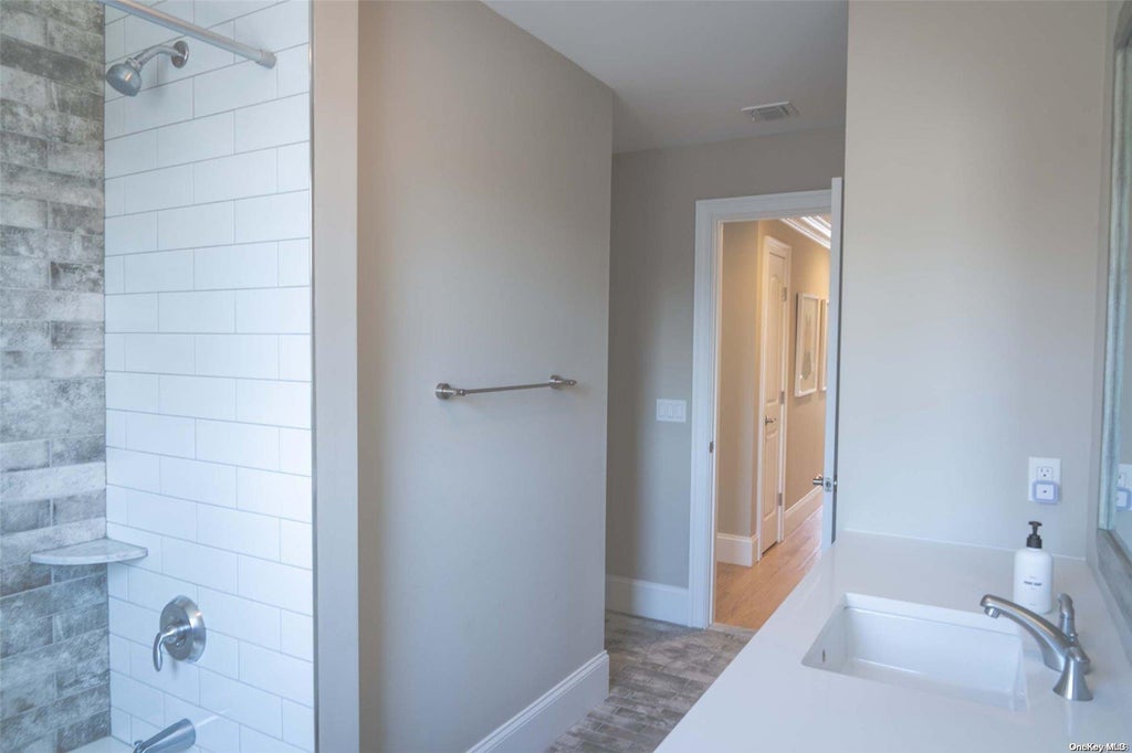 17 of 31 - 700 Gin Lane, Southold, NY