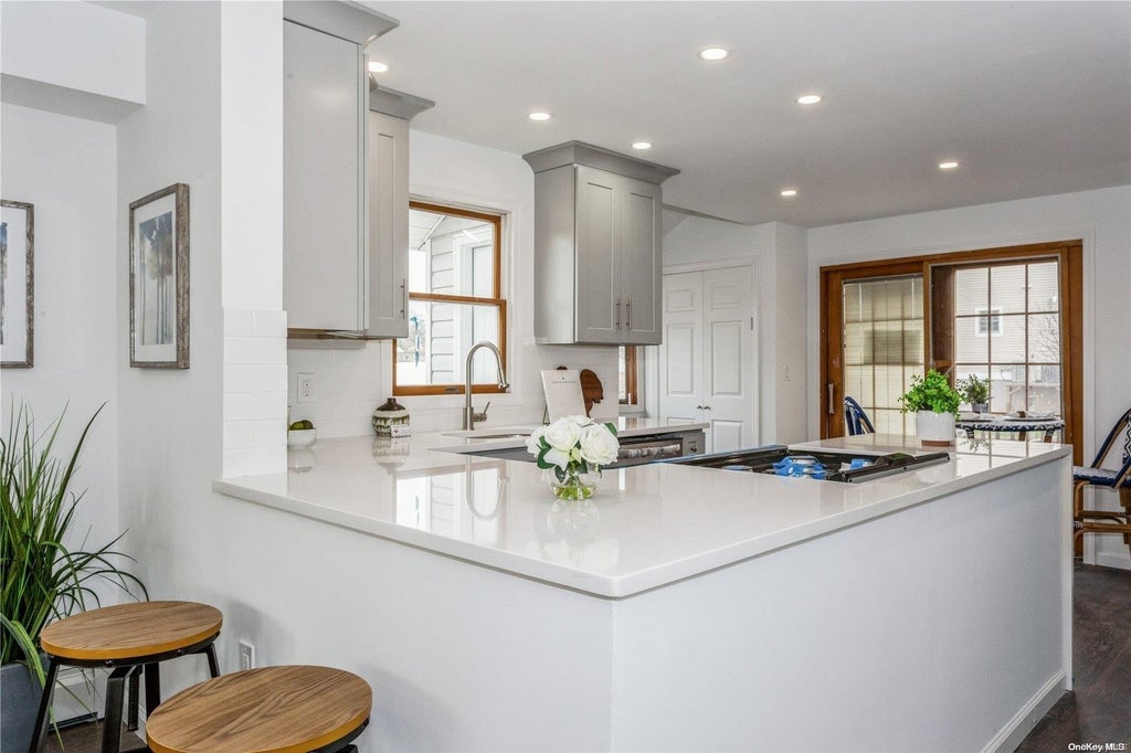 13 of 32 - 635 Lincoln St., Baldwin, NY