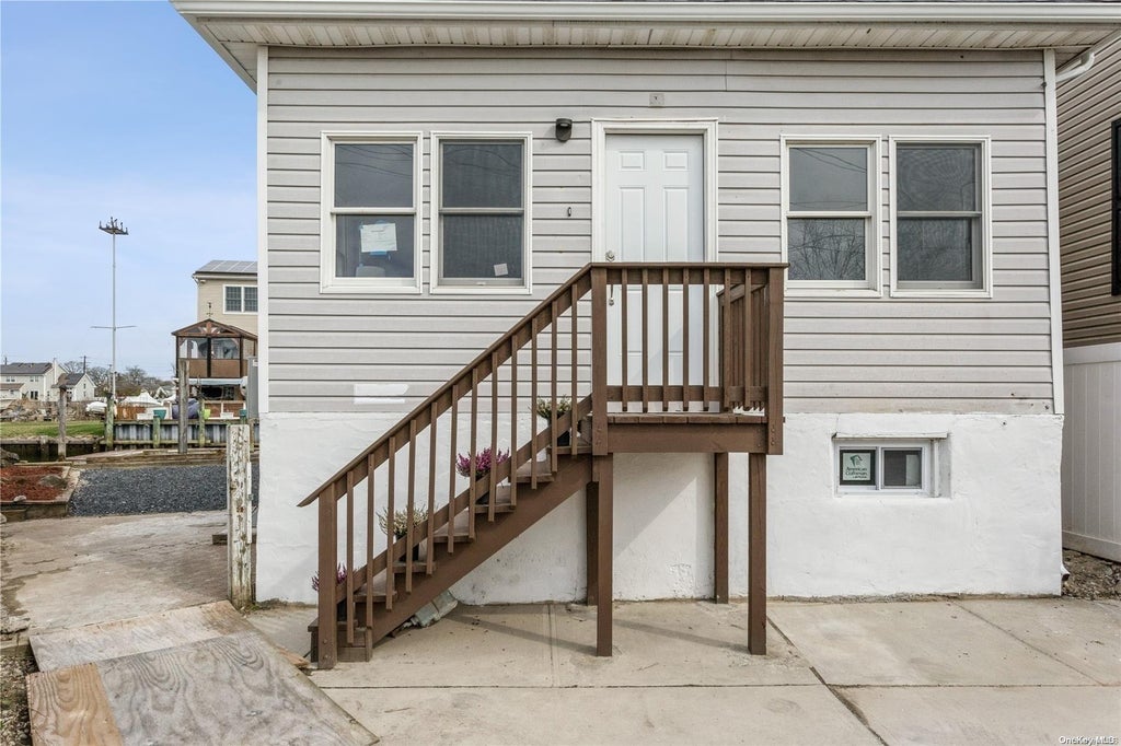 3 of 32 - 635 Lincoln St., Baldwin, NY