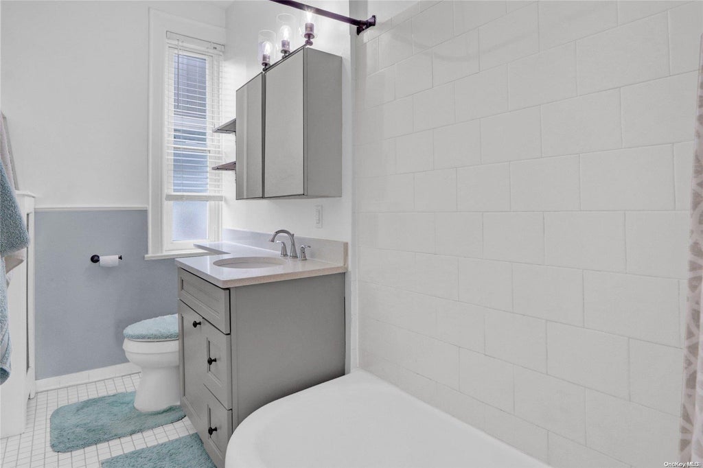 16 of 21 - 185 Atlantic Avenue # C3, Lynbrook, NY