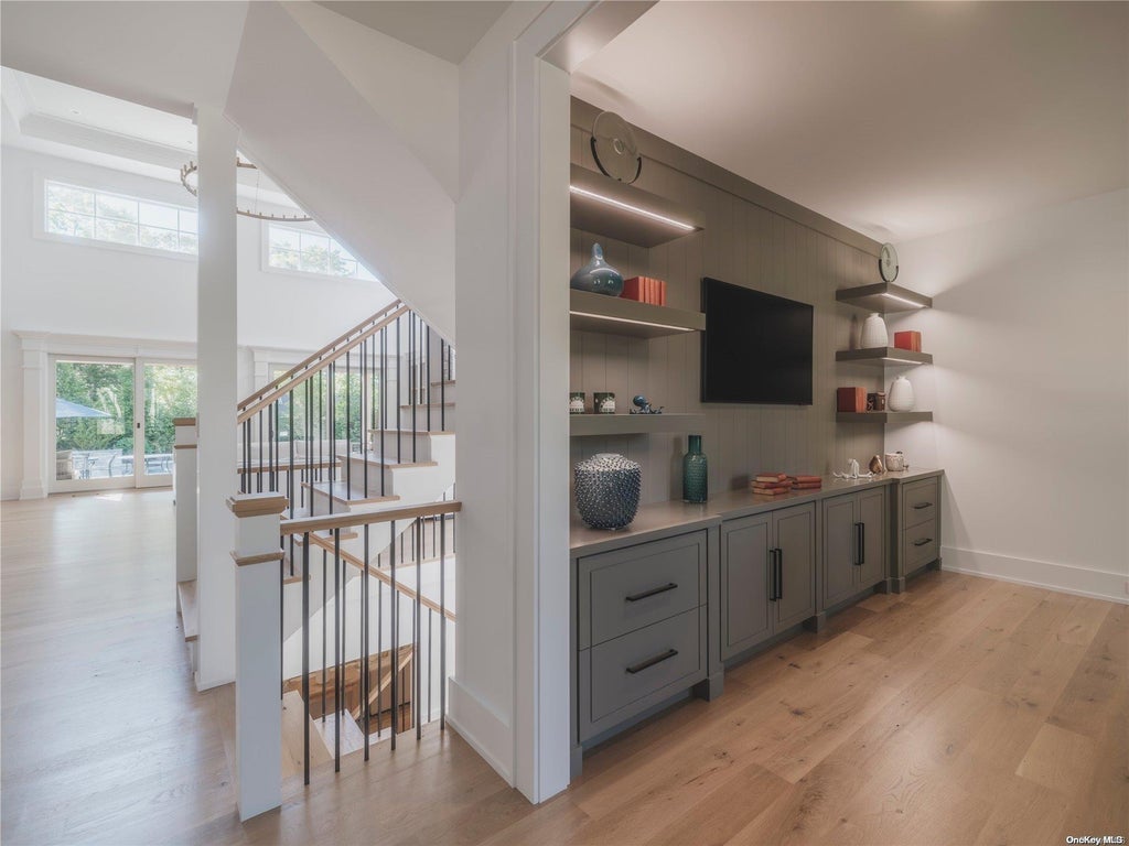 7 of 36 - 465 Ripple Water Lane, Southold, NY