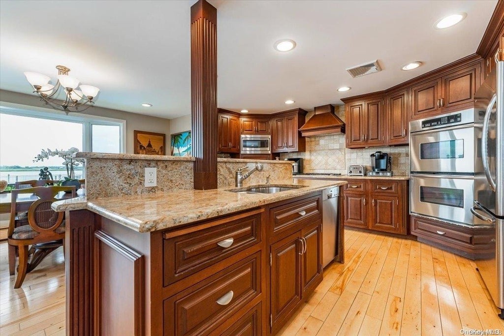 9 of 37 - 327 Pine St., Long Beach, NY