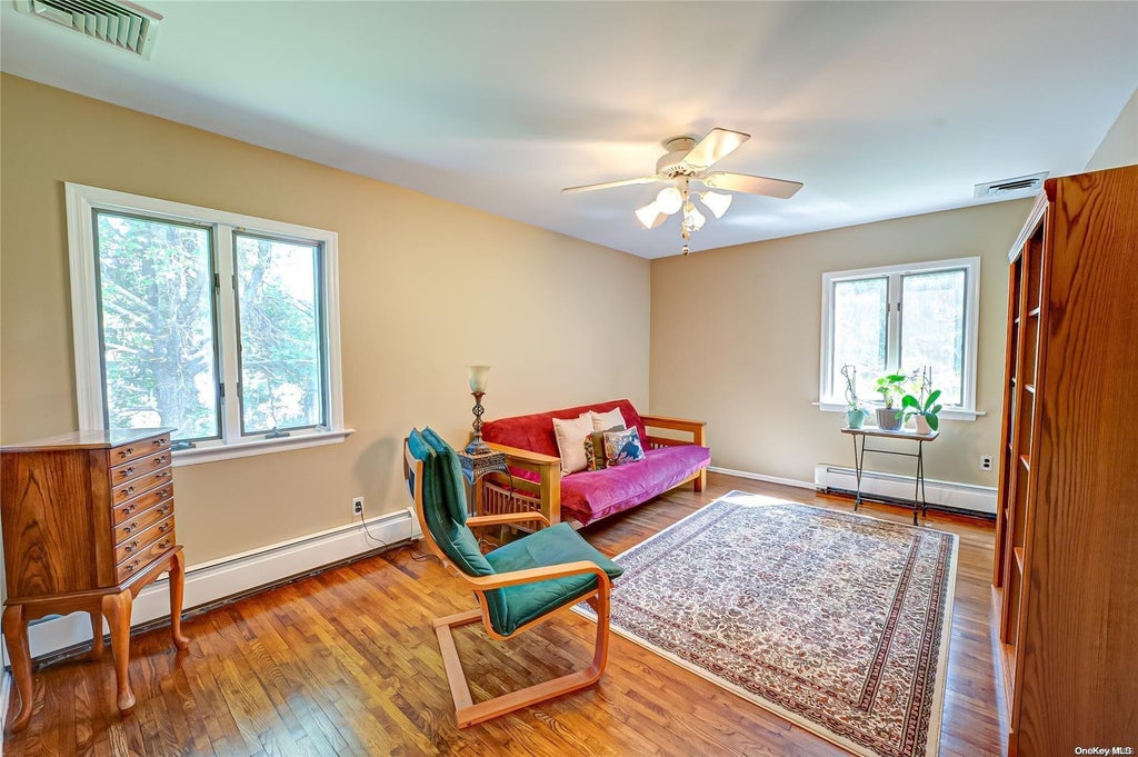 15 of 34 - 7 Somner Drive, Dix Hills, NY