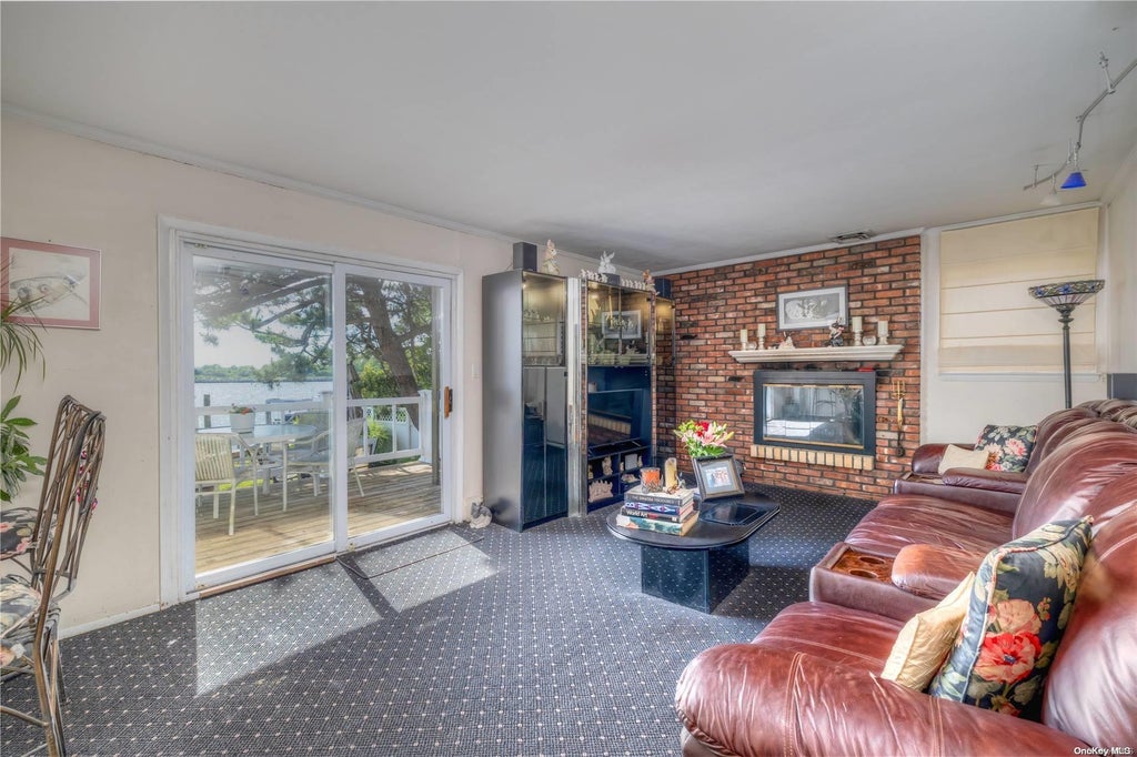 14 of 37 - 3540 Bertha Drive, Baldwin, NY