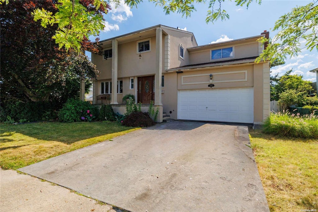 1 of 37 - 3540 Bertha Drive, Baldwin, NY