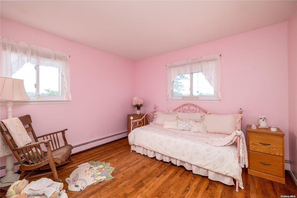 23 of 37 - 3540 Bertha Drive, Baldwin, NY