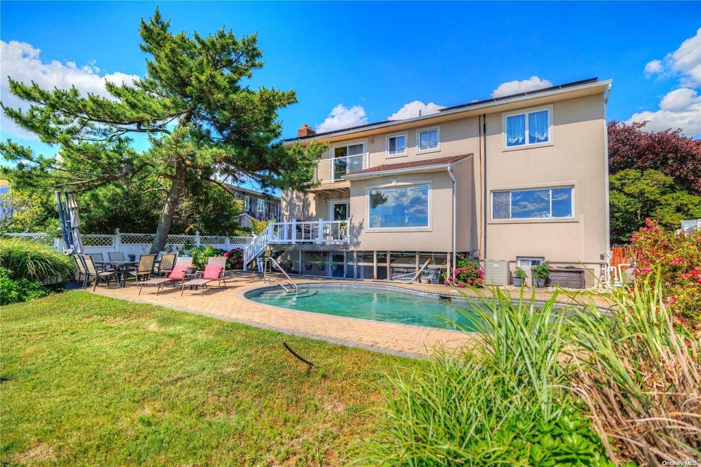 2 of 37 - 3540 Bertha Drive, Baldwin, NY