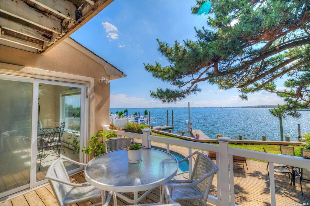 5 of 37 - 3540 Bertha Drive, Baldwin, NY