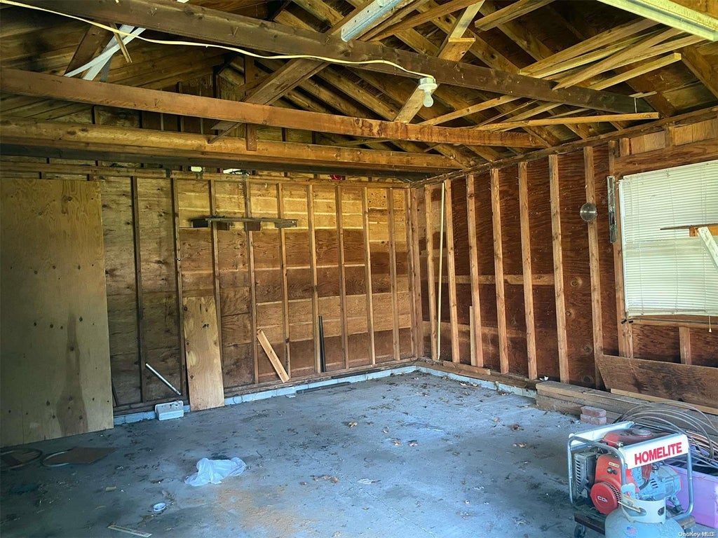 5 of 9 - 500 Summer Lane, Southold, NY