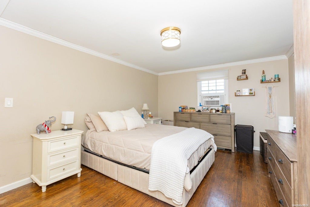 13 of 19 - 14 Elsmere Avenue, Oakdale, NY
