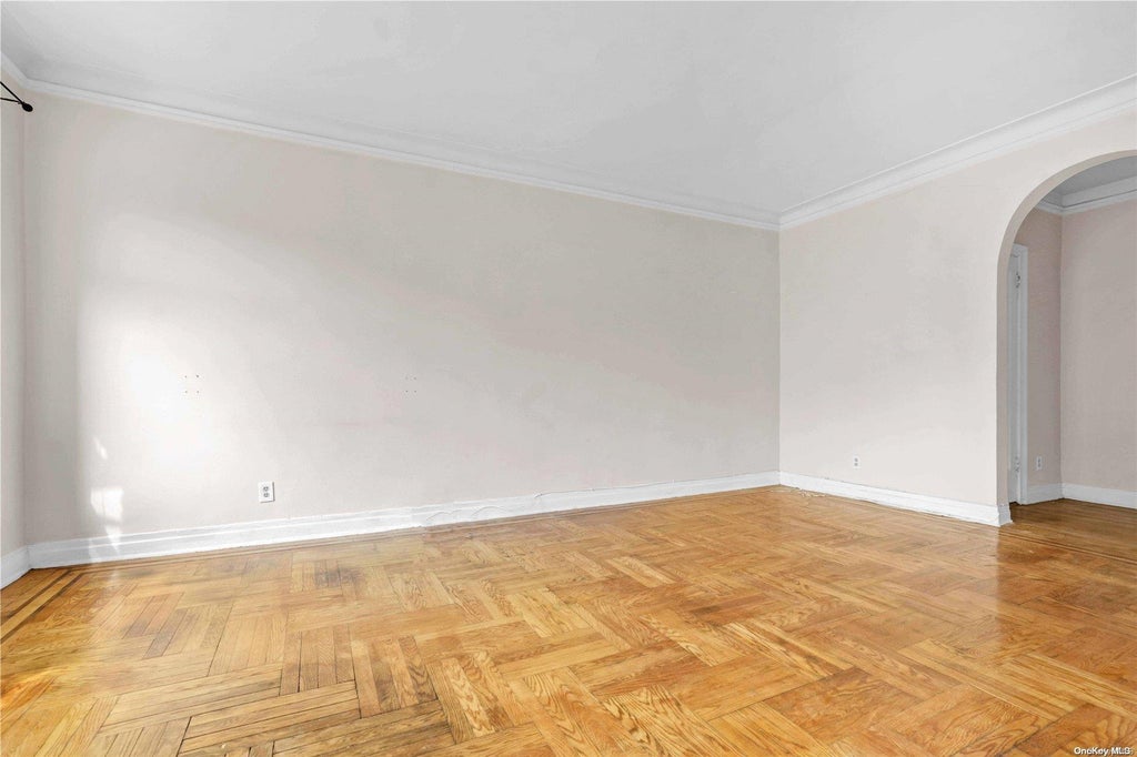 12 of 23 - 83-44 Lefferts Boulevard # 6g, Kew Gardens, NY