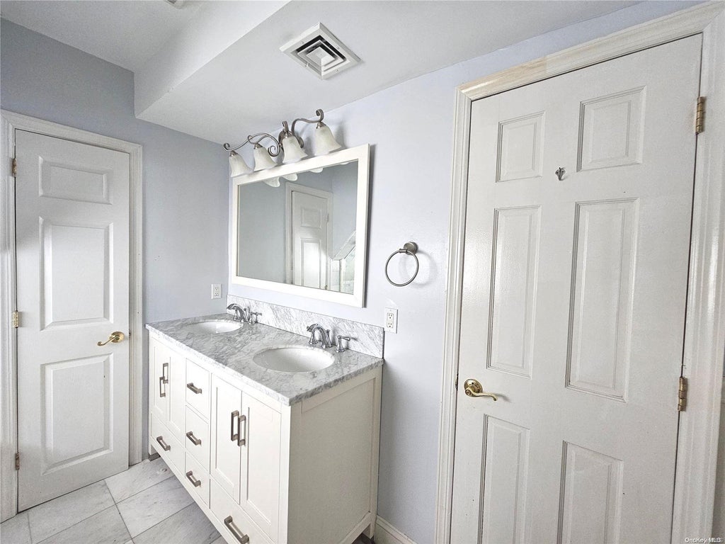 19 of 32 - 1130 Van Buren Place, Baldwin, NY