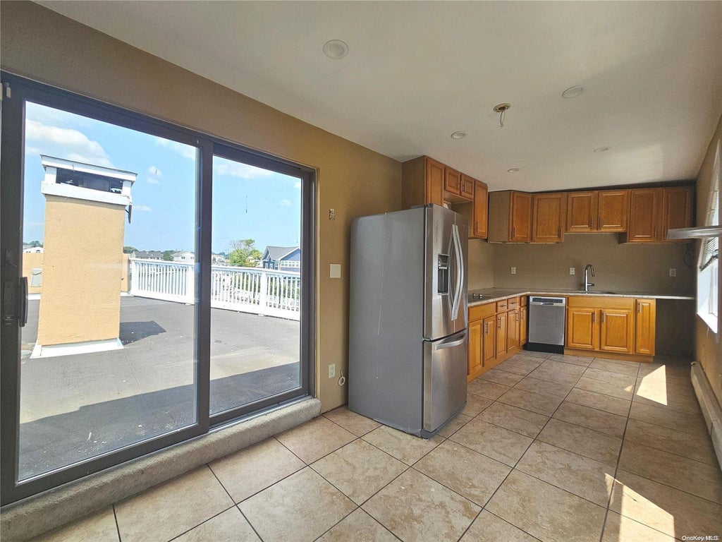 23 of 32 - 1130 Van Buren Place, Baldwin, NY