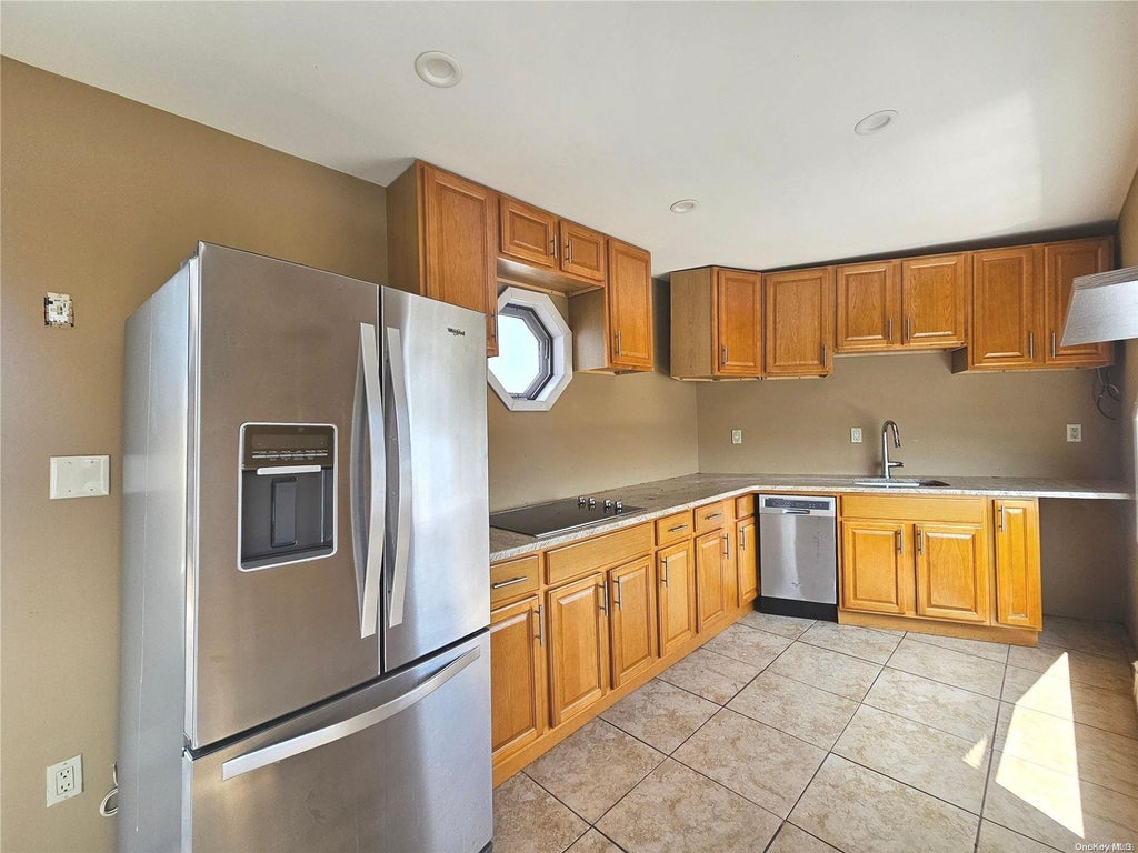 24 of 32 - 1130 Van Buren Place, Baldwin, NY