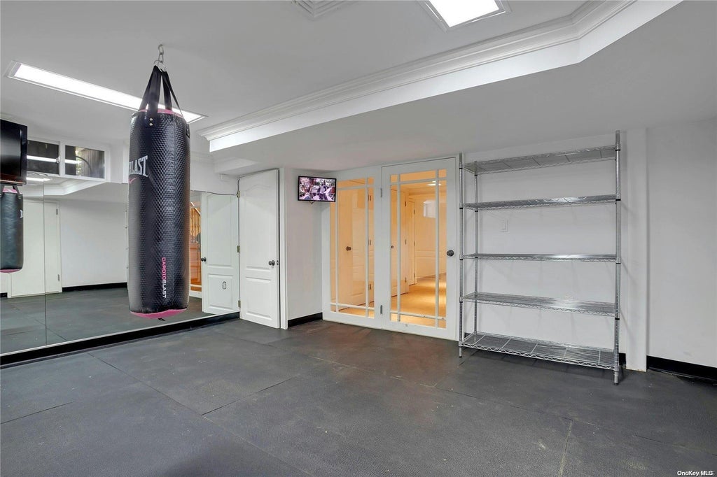 28 of 35 - 5 Boulevard, Malba, NY