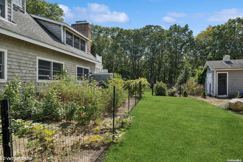 26 of 30 - 10947 Bayview Road, Southold, NY