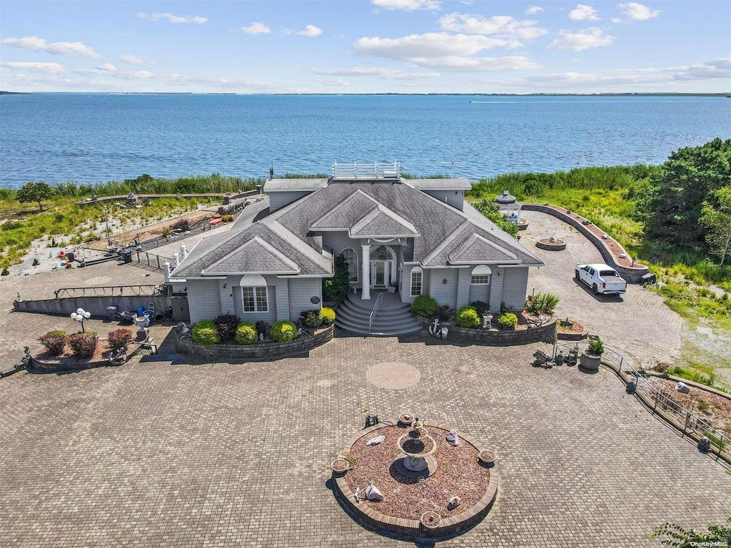 1 of 32 - 48 Old Neck Road, Center Moriches, NY