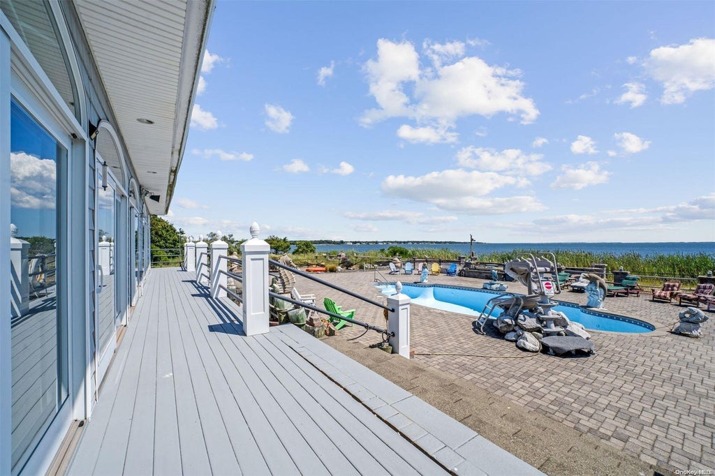 19 of 32 - 48 Old Neck Road, Center Moriches, NY
