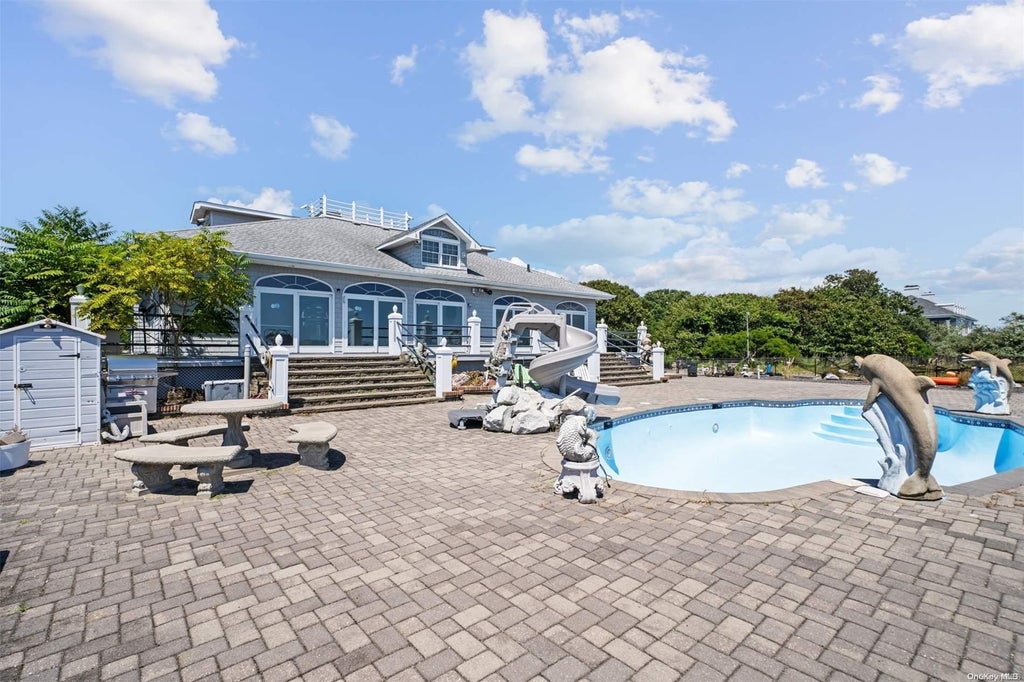 21 of 32 - 48 Old Neck Road, Center Moriches, NY