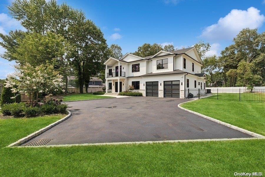26 of 29 - 286 Salem Court, Syosset, NY