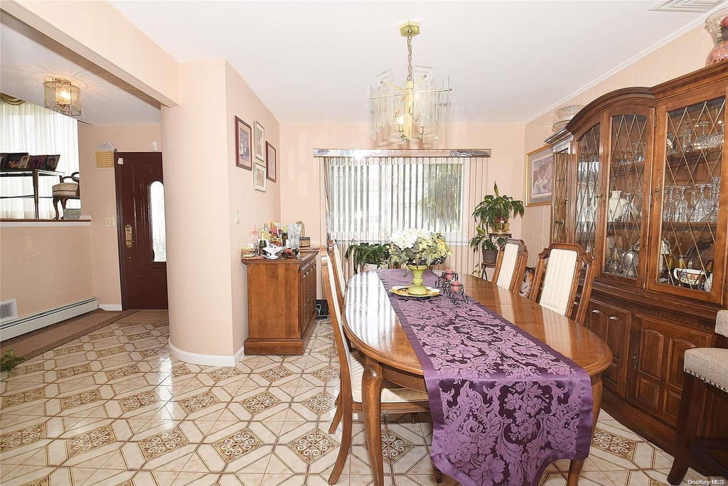 4 of 27 - 3458 Carey Lane, Baldwin, NY