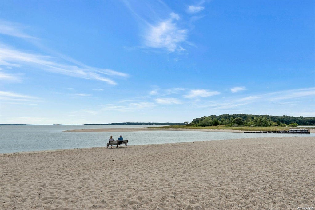 24 of 25 - 875 Oak Avenue, Southold, NY