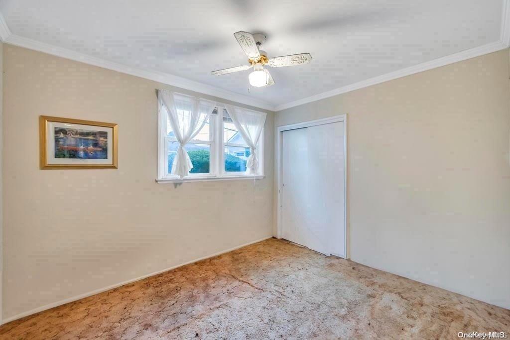 15 of 21 - 2497 Balsam Avenue, East Meadow, NY