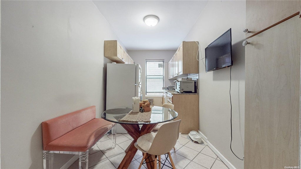 12 of 27 - 83-84 116 St. # 4c, Kew Gardens, NY