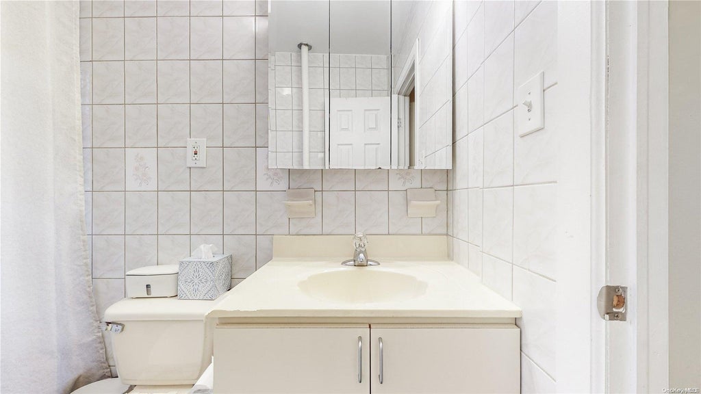 14 of 27 - 83-84 116 St. # 4c, Kew Gardens, NY