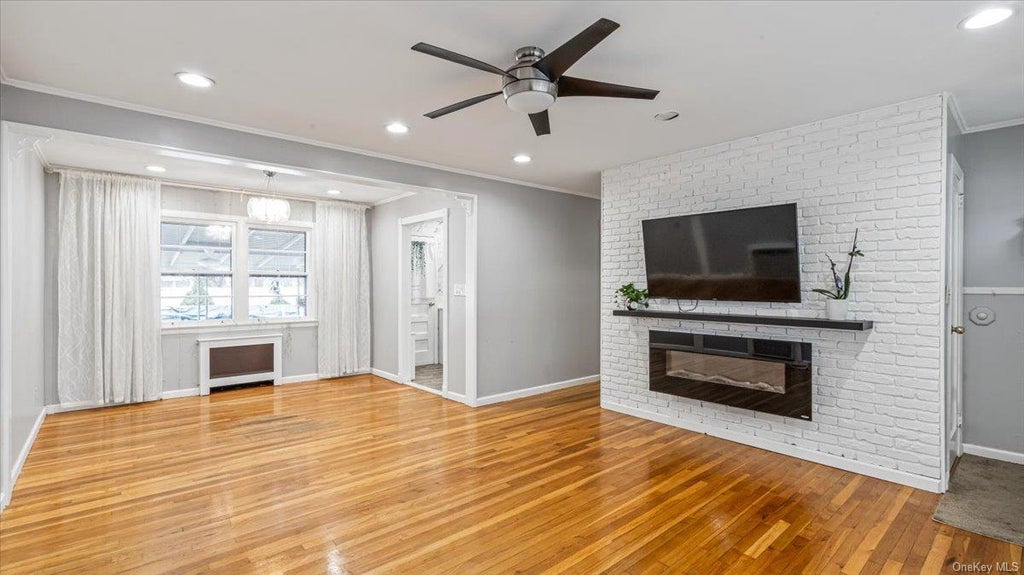 5 of 23 - 151 Diamond Avenue, East Meadow, NY