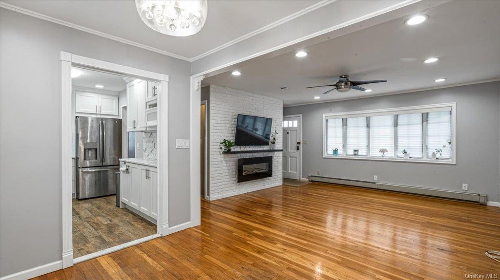 6 of 23 - 151 Diamond Avenue, East Meadow, NY