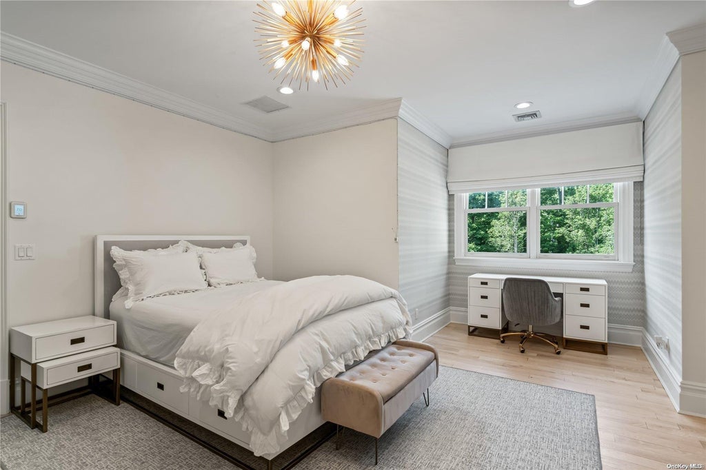 25 of 45 - 119 Wheatley Road, Old Westbury, NY