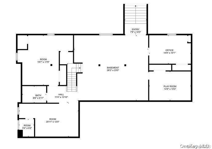 36 of 37 - 71 Ledgewood Drive, Smithtown, NY