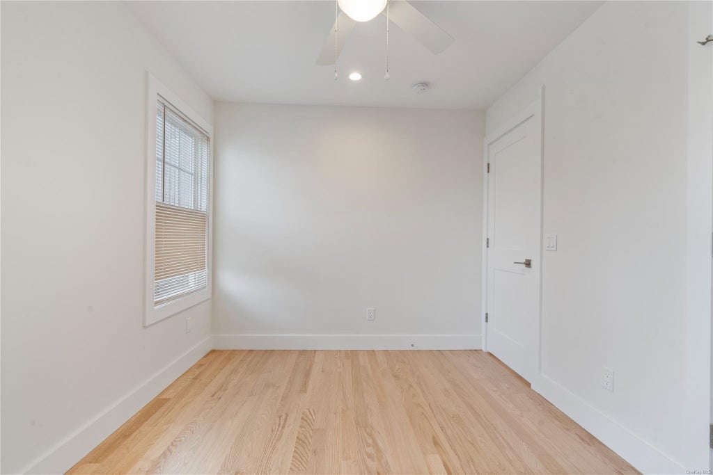 20 of 37 - 15 Woodhaven Drive, Sound Beach, NY