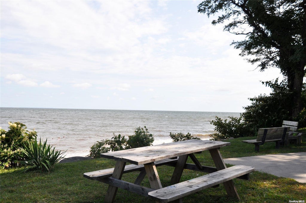 15 of 18 - 10 Winfield Drive, Sound Beach, NY